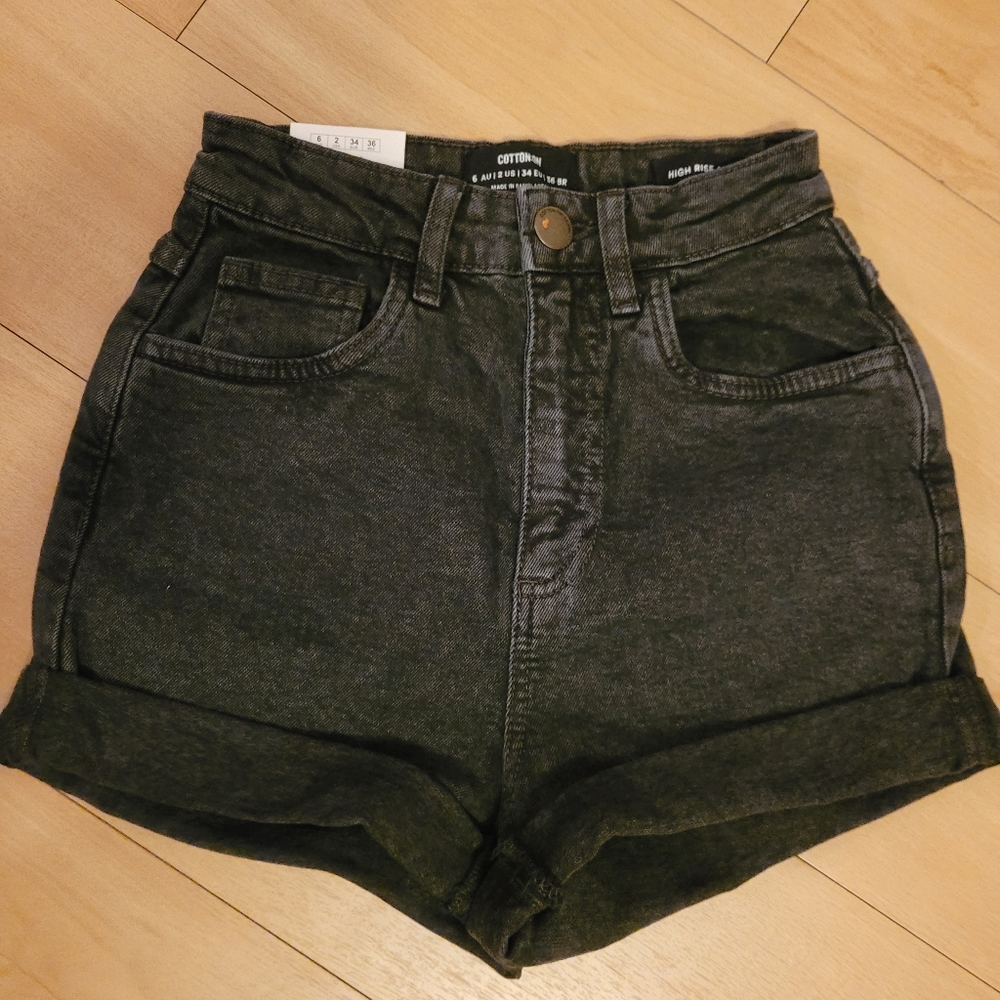 NWT High Rise Shorts - Picture 4 of 4